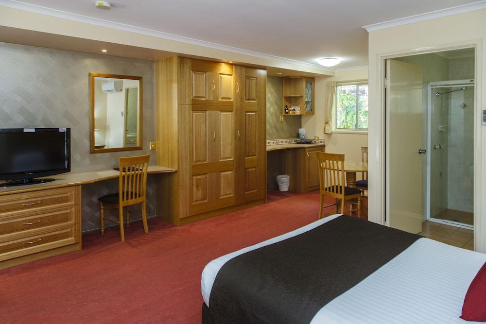 Mcnevins Maryborough Motel Exterior foto
