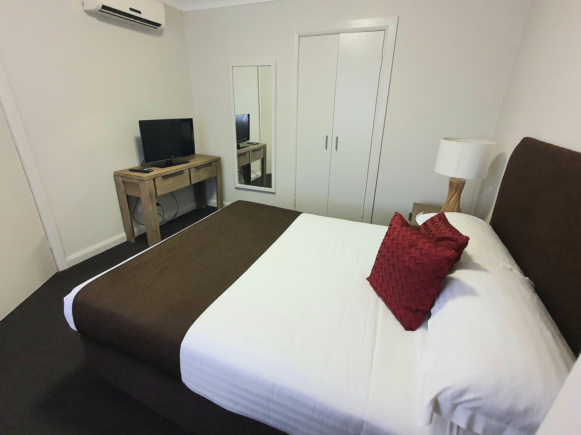 Mcnevins Maryborough Motel Exterior foto