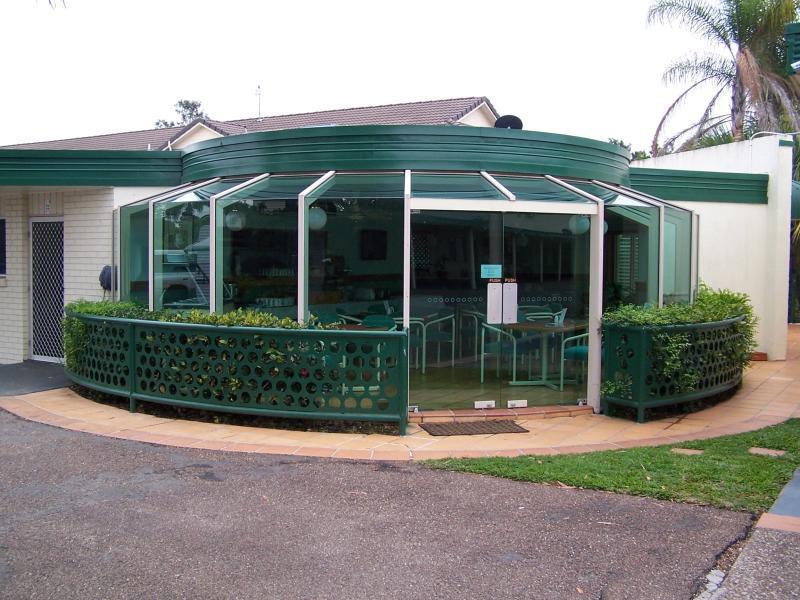 Mcnevins Maryborough Motel Exterior foto
